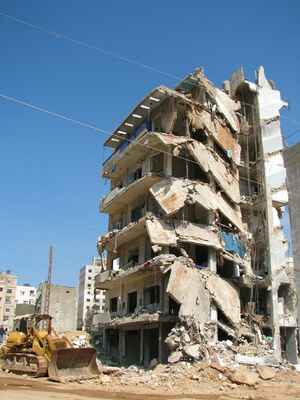 Libanon_Marek_Cejka (78) - Beirut - Haret Hreik bombed neighborhood (from 2006)