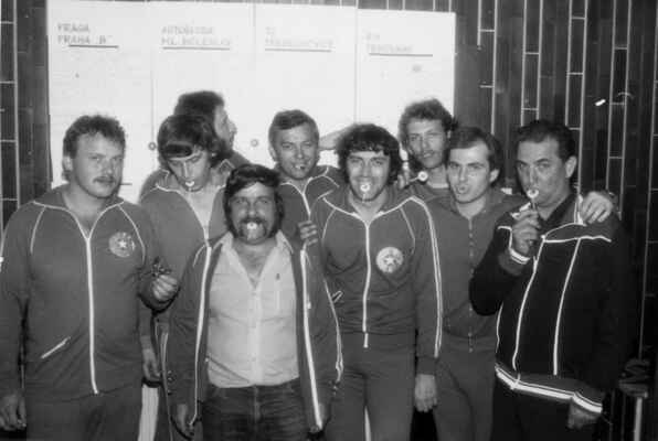 1987 - Zábřeh n.M., kvalifikace do ČNL: R.Voráček, J.Seeman, Z.Kandl, P.Petřík, L.Procházka, J.Kandl ml., P.Fabian, Z.Gúhl, Z.Gúhl, L.Gúhl