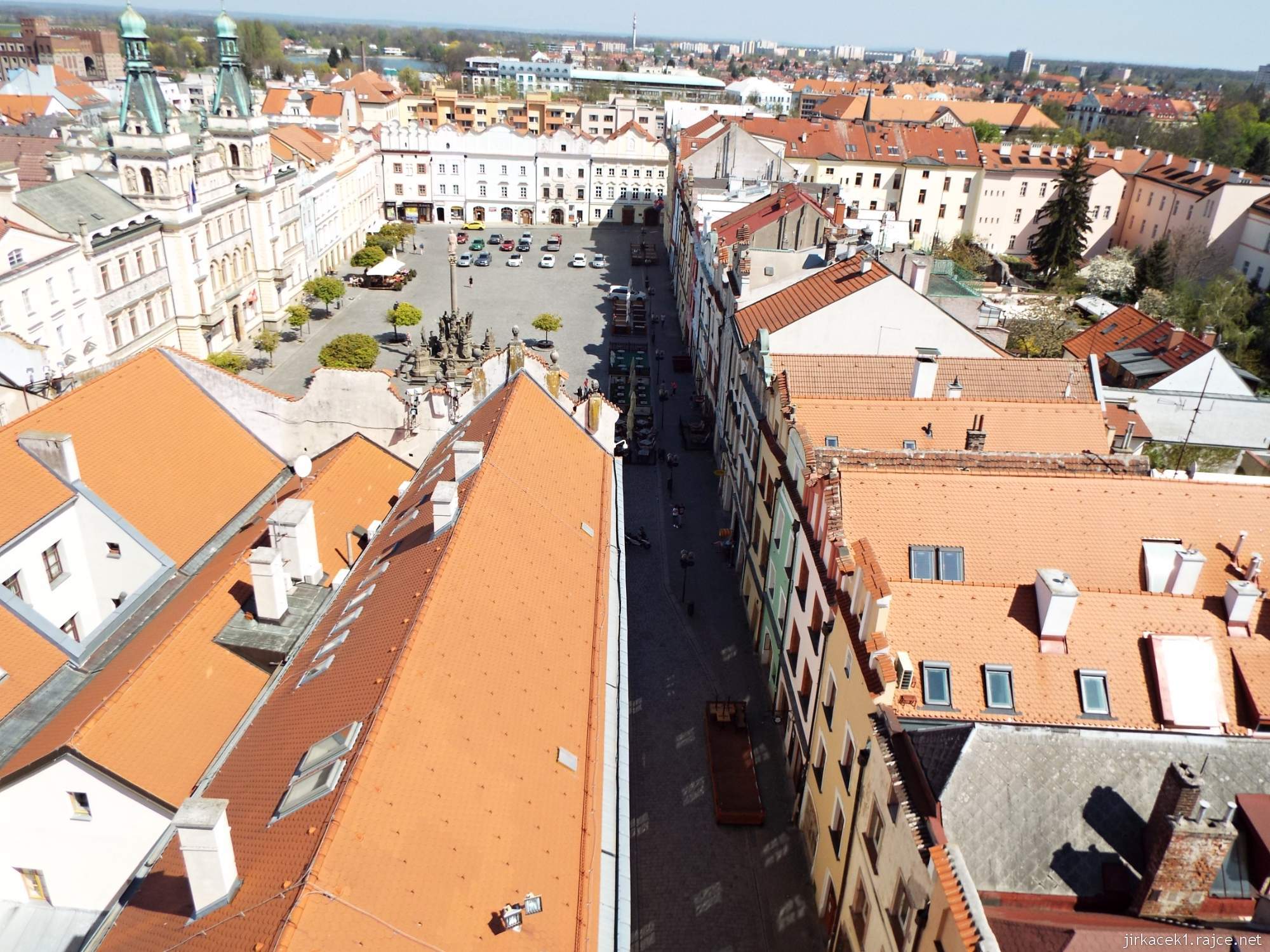 Pardubice - Zelená brána 27 - výhled z věže na Pernštýnské náměstí